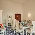 Olga Luxury 2* קאפרי