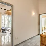 Olga Luxury 2* קאפרי