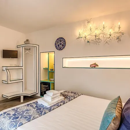 Olga Luxury