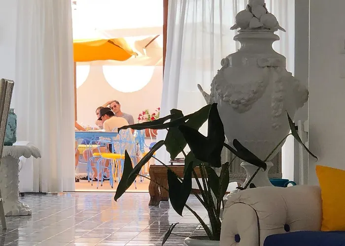 Olga Luxury カプリ