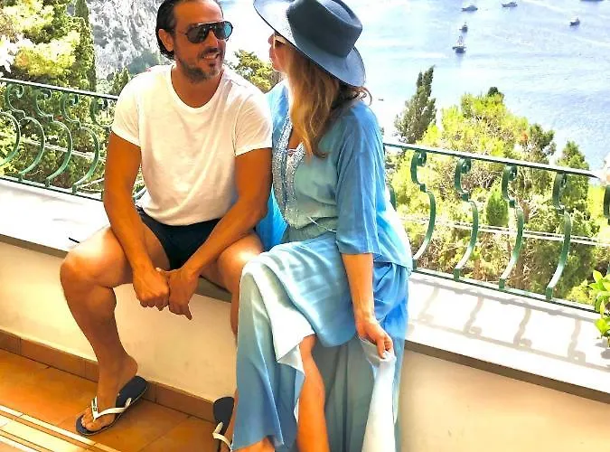 Olga Luxury カプリ