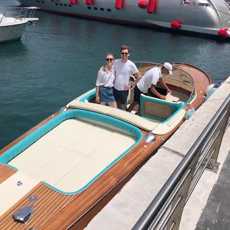 Olga Luxury Πανσιόν