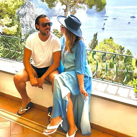 Olga Luxury カプリ
