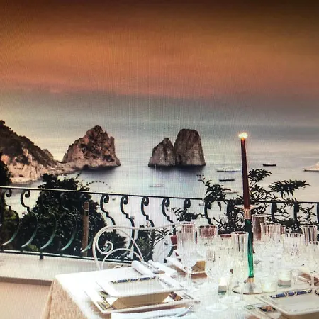 Olga Luxury 2* Κάπρι