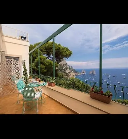 Πανσιόν Olga Luxury