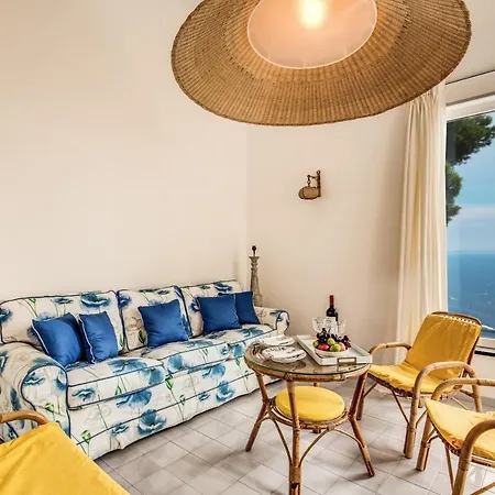 Olga Luxury Πανσιόν