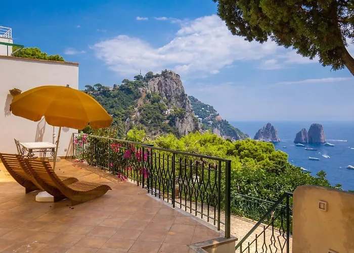 Olga Luxury 2* Capri