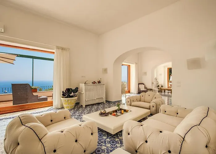 Olga Luxury Konukevi Capri