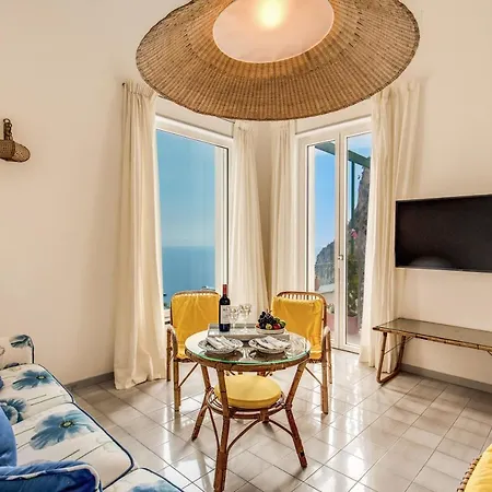 Olga Luxury Pensión Capri