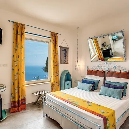 Olga Luxury Pensión 2*